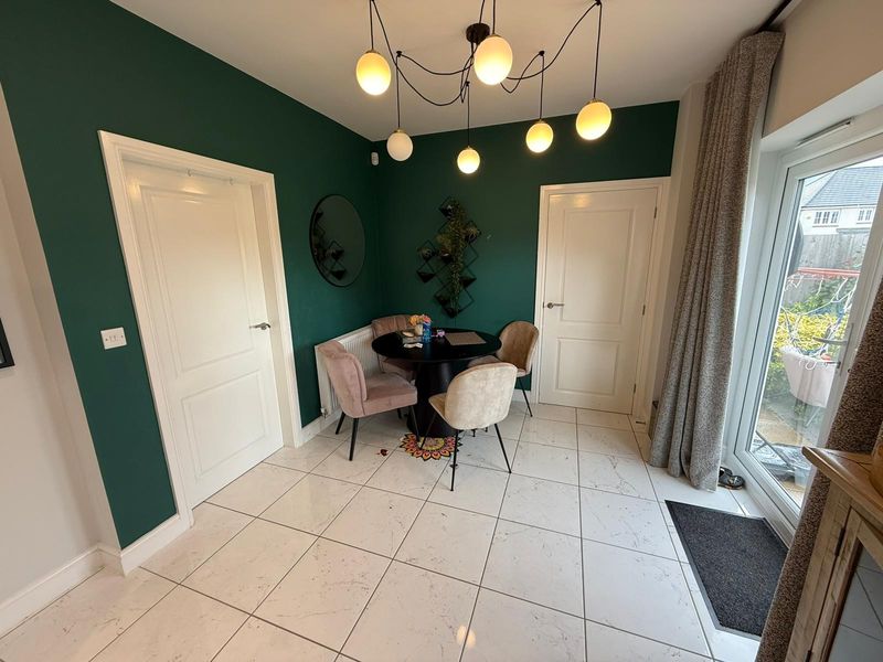 Merlin Place Rossmore